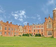 Bell Cobham Hall language school