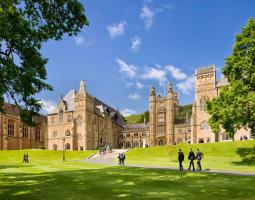  Malvern College Boarding School