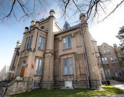 Trafalgar Castle School