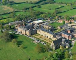 St Edmund's College Cambridge Summer Camp