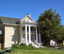 Balmoral Hall School