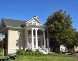 Balmoral Hall School