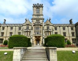 Kingswood Private School