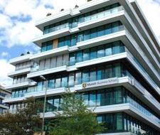 Munich Business School