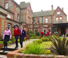 St Georges School Ascot