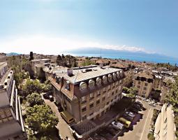 Ecole Lemania College language school