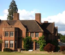 Handcross Park School