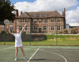 Moreton Hall Private School