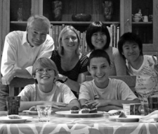 Teaching in a Teacher's Family in England Living Learning English