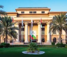 Abu Dhabi University (ADU)
