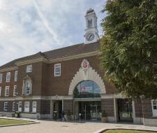 Middlesex University (MDX)