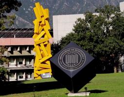 Universidad de Monterrey (UDEM)