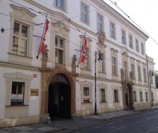 Anglo-American university