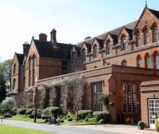 Oxford International College