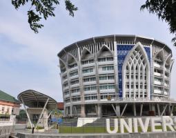 Universitas Muhammadiyah Surakarta (UMS)