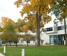 Maumee Valley Country Day School (private school)