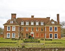 Moyles Court Private School