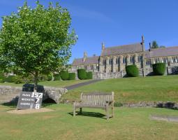 Mount Kelly Private School