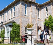 Alpadia Torquay Summer Language Junior Camp