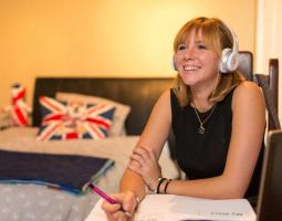 Alpadia Bath Summer Language Junior Camp