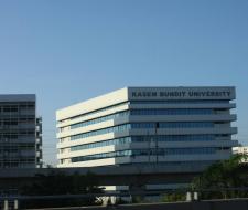 Kasem Bundit University