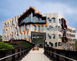 La Trobe College Australia