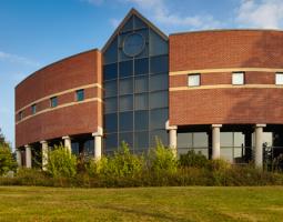 Redeemer University College