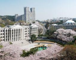 Kyung Hee University