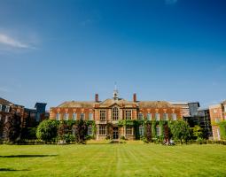 The University of Hull