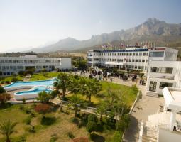 American Girne University