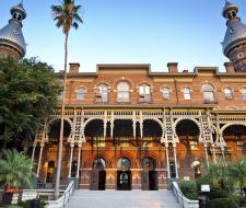 The University of Tampa English Language School