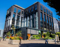 GBS Language School – English Path Canary Wharf, London