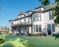 Ballard Private School