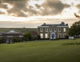 Oxford International College Brighton