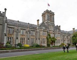 Queen's College Summer School, Taunton Holiday Courses