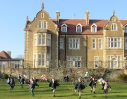 Edgeborough Private School