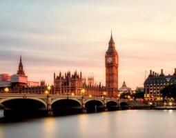 Junior Summer School in London