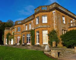 Bell Tudor Hall Summer School