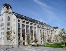 Paris Diderot University (UP7)
