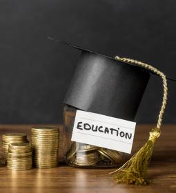 Scholarships for excellent students of the American university