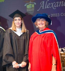 Alexanders College offers discounts on courses and programs for international students