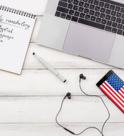 Free weeks of study and stay in FLS International Language School in America