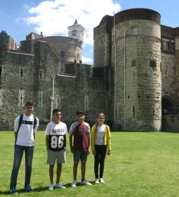 30% discount on studying at School Rose of York