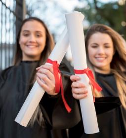 Special programs for Bachelors from the Swiss Education Group