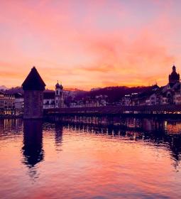 Scholarship for international students from Swiss Education Group network