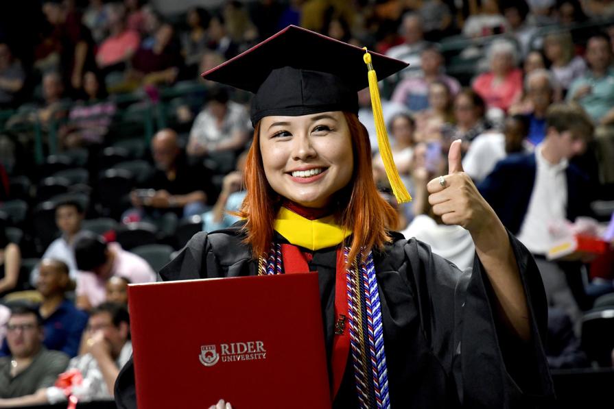 15% scholarship for studying at Rider University in New Jersey for foreign students