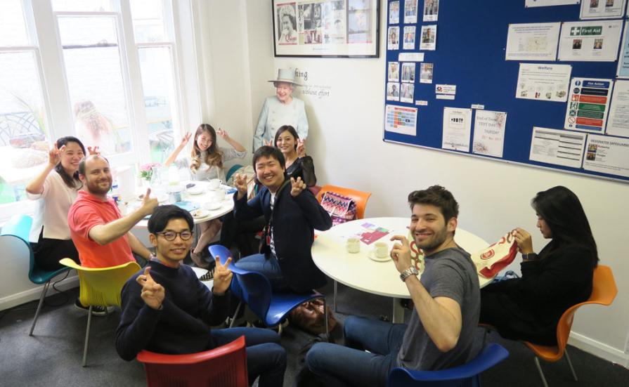 30% discount on studying at School Rose of York