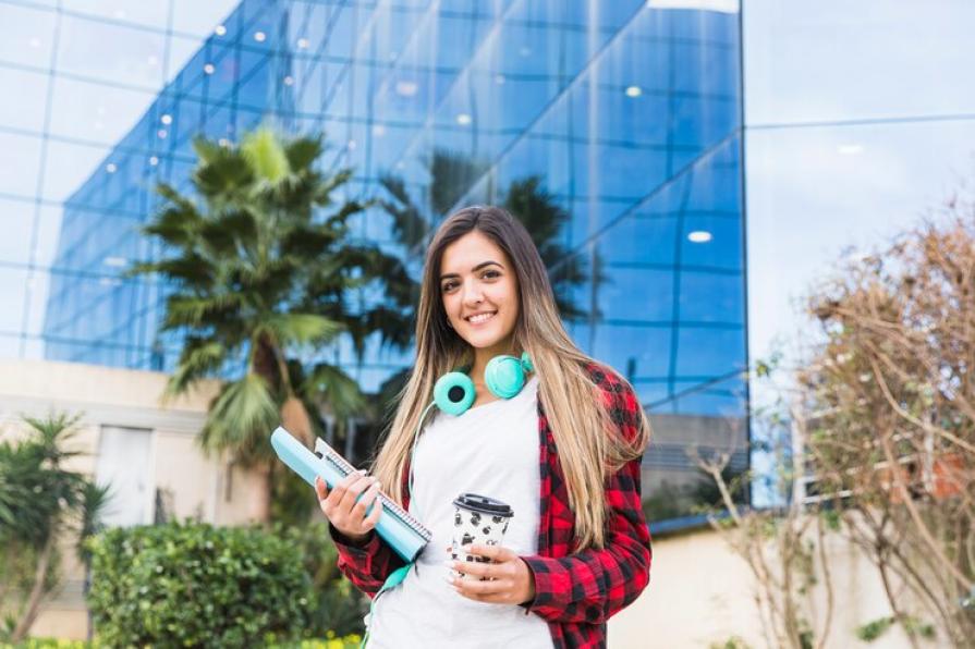 Special offers from ES English Studies Dubai for international students