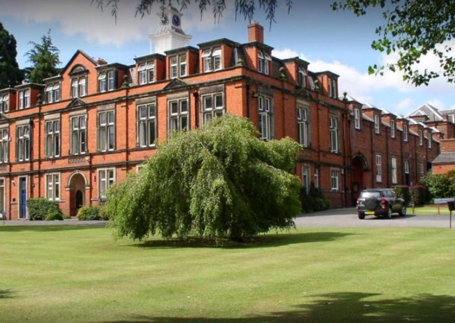 Scholarships at Wrekin College in England for international students