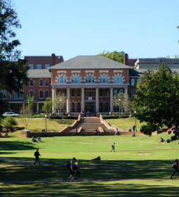 At the school Amerigo Napa Valley (Justin-Siena High School) ends in 2018!